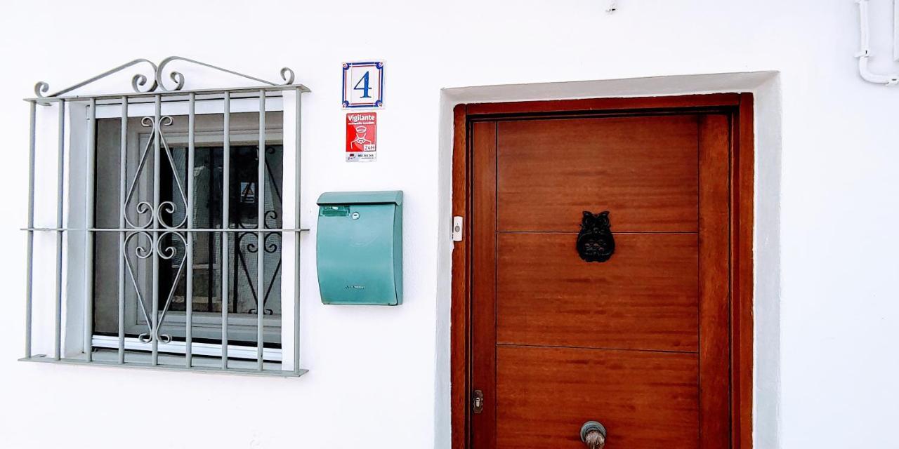 Casa Vistas A Trafalgar Solo Familias O Parejas - Parking Privado Opcional - 科尼尔-德拉弗龙特拉 外观 照片